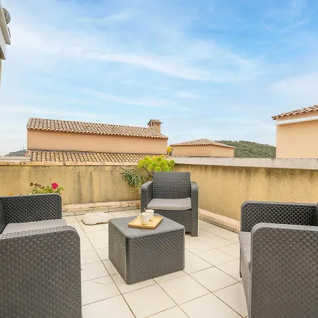 L'esquinade - H2 317 By Interhome Apartment *