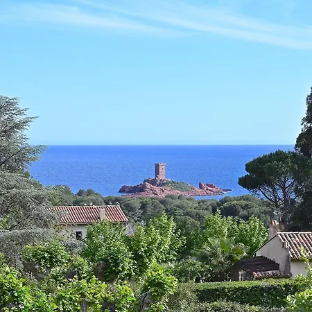 L'esquinade - H2 317 By Interhome * Saint-Raphaël
