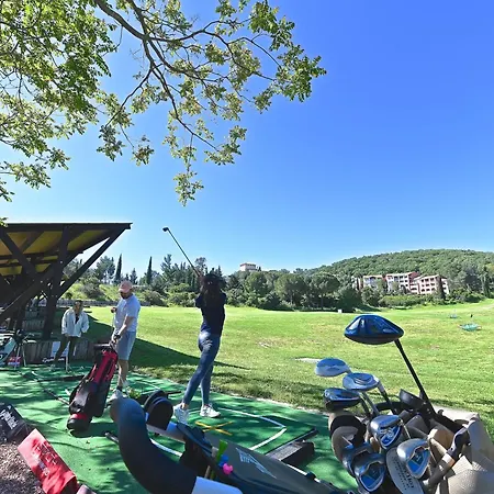 L'esquinade - H2 317 By Interhome *