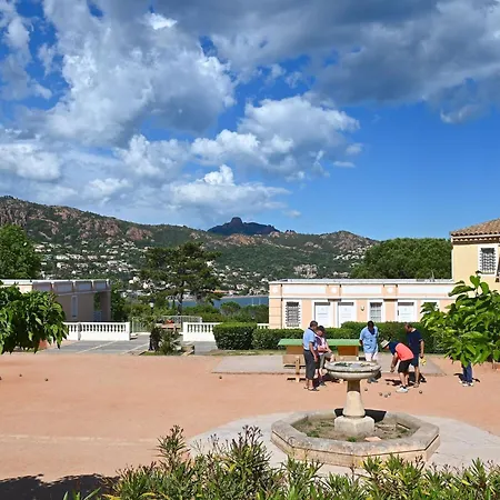 Apartman L'esquinade - H2 317 By Interhome Saint-Raphaël