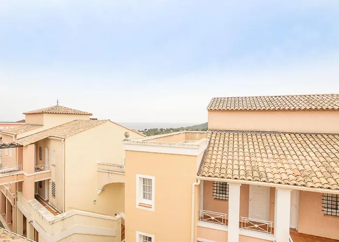 L'esquinade - H2 317 By Interhome