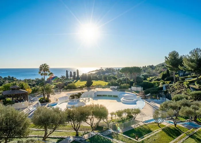 Апартаменты L'esquinade - H2 317 By Interhome