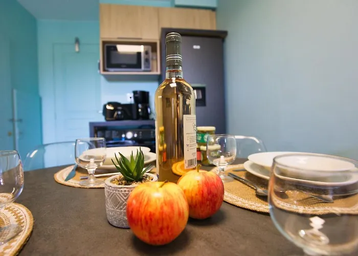 L'esquinade - H2 317 By Interhome