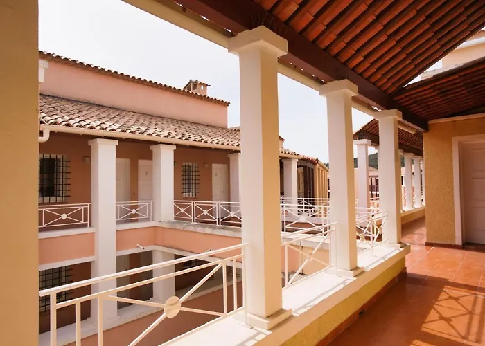 Апартаменты L'esquinade - H2 317 By Interhome *