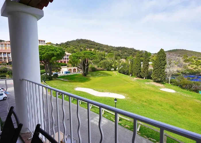 L'esquinade - H2 317 By Interhome Saint-Raphaël