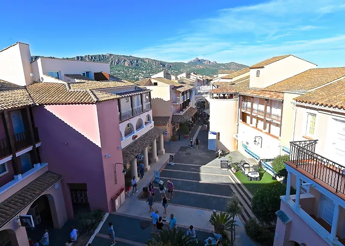 L'esquinade - H2 317 By Interhome