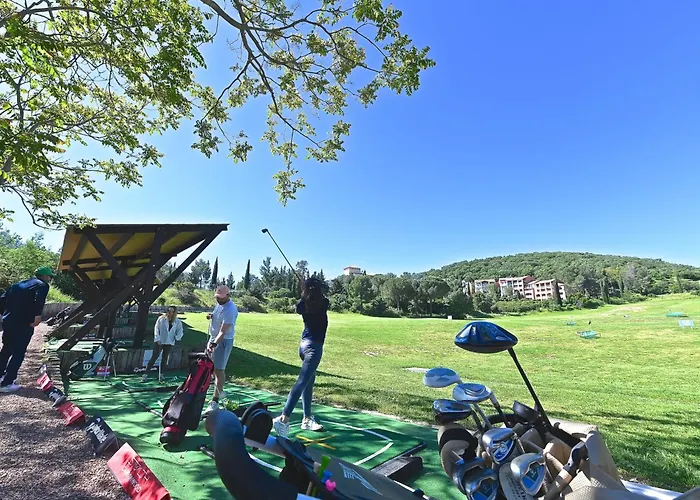 L'esquinade - H2 317 By Interhome *